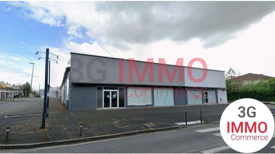 AV locaux commerciaux 1404m² Niort dyn Souché