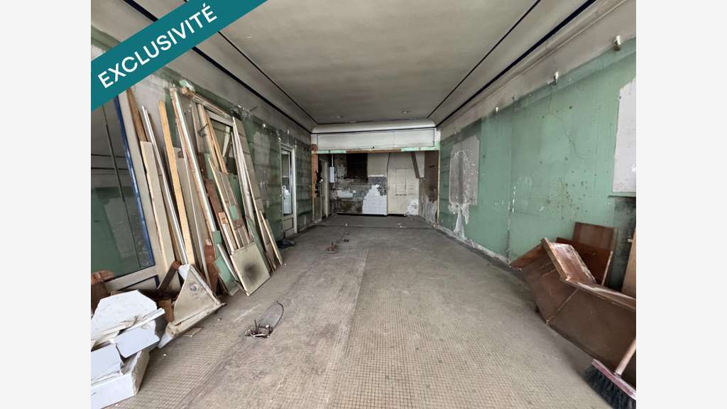 Vente local commercial 44.85m² à rénover à Oloron