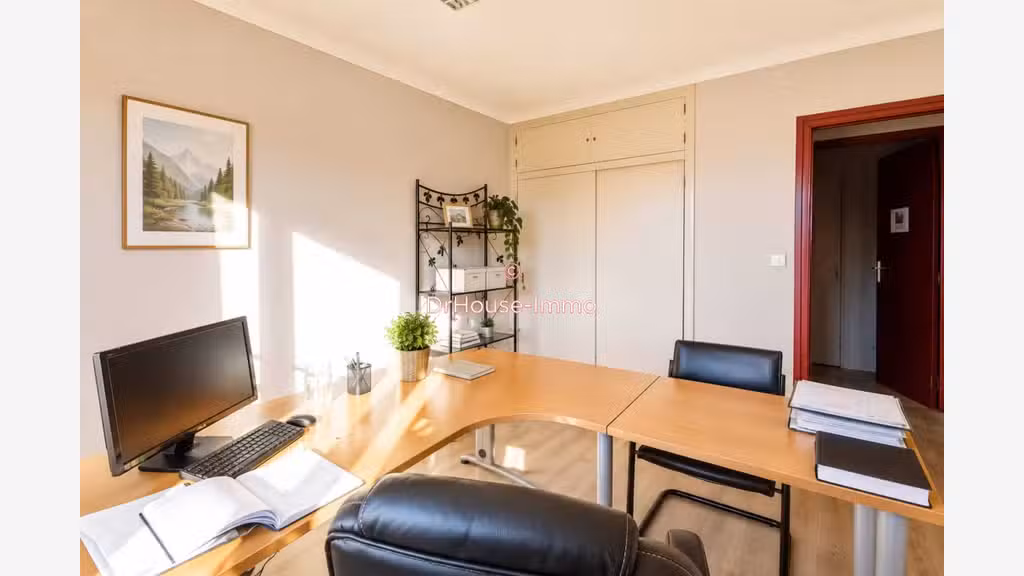 Vente local commercial 100m² à Oloron Sainte Marie