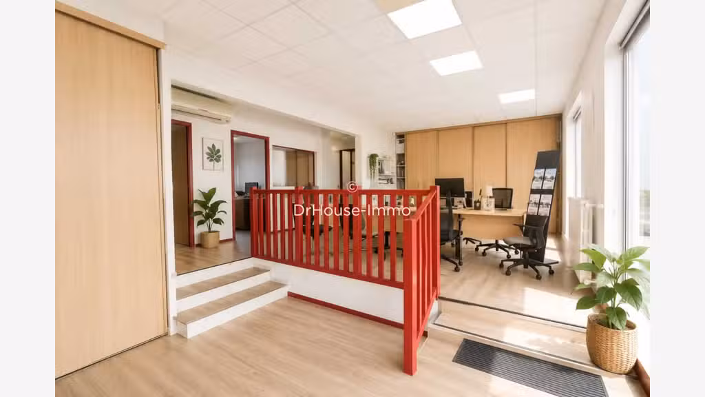 Vente local commercial 100m² à Oloron Sainte Marie
