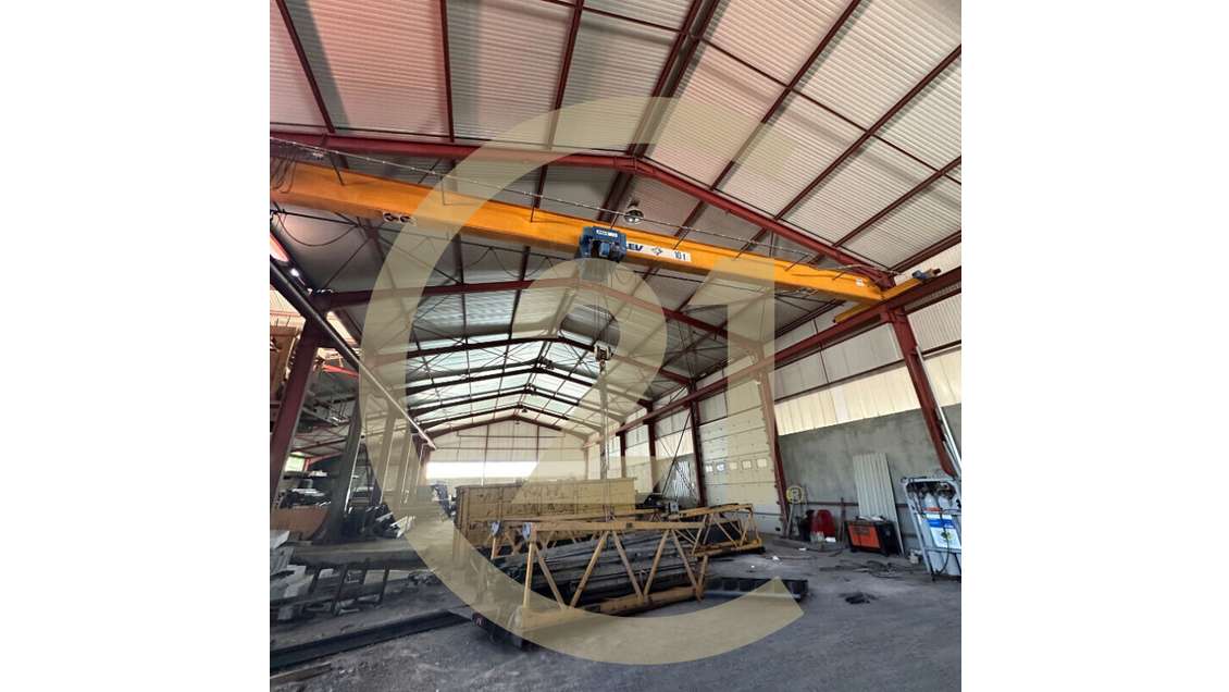 Vente bâtiment industriel 2000m² région Orgelet