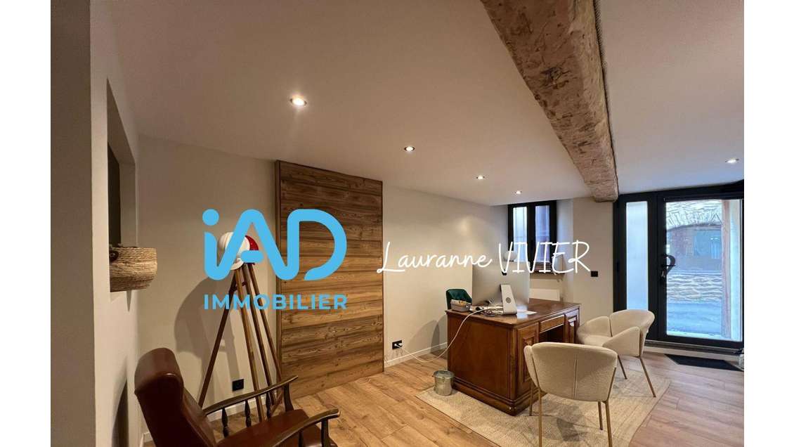 Vente murs commerciaux 27m² au centre d'Osséja