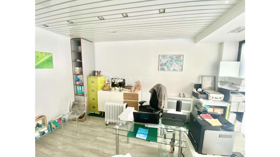 Vente local avec bail en cours à Ozoir la Ferrière