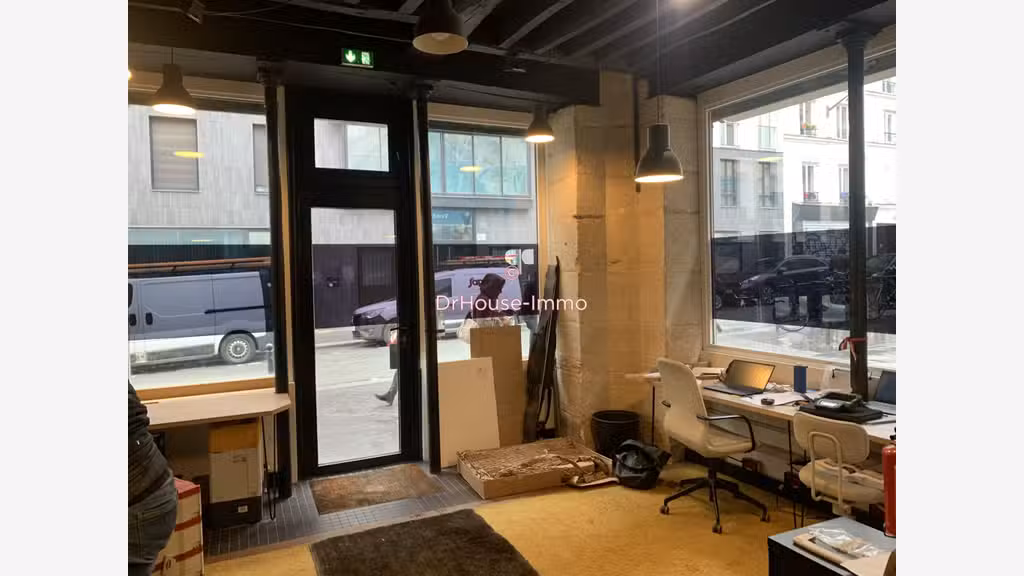 Vente local commercial de 32m² à Paris 75010