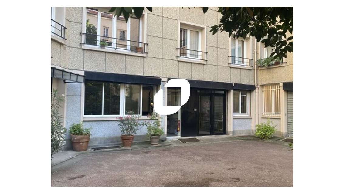 Vente Local commercial 363m² Paris