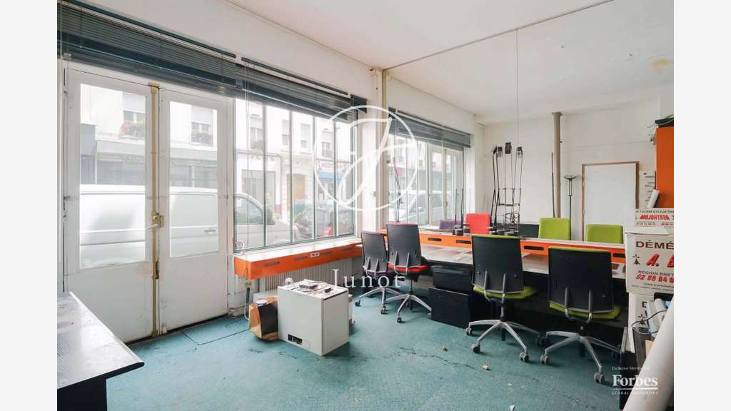 Local commercial 112m² Paris 11e Parmentier 