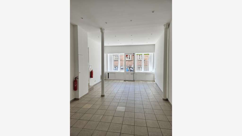 AV murs commerciaux 51m² à Paris 11 Père-Lachaise