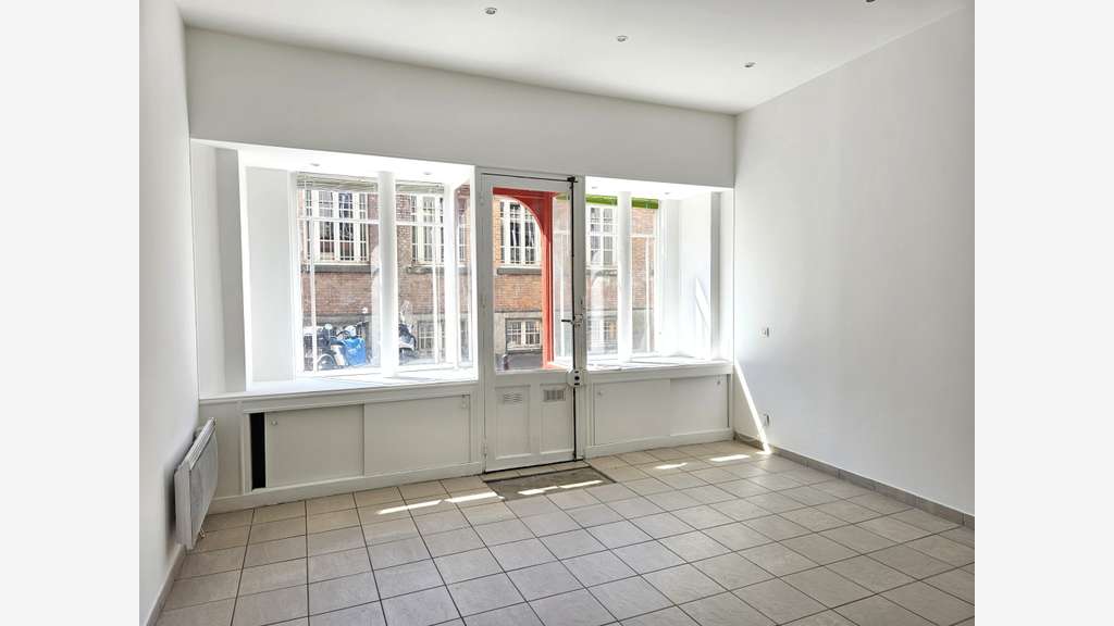 AV murs commerciaux 51m² à Paris 11 Père-Lachaise