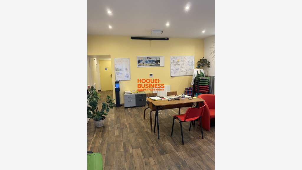 MURS À VENDRE 76 M2 - PARIS 12