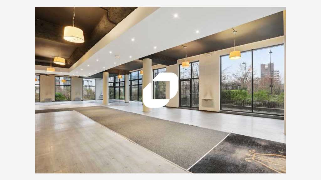 Vente Local commercial 391m² Paris