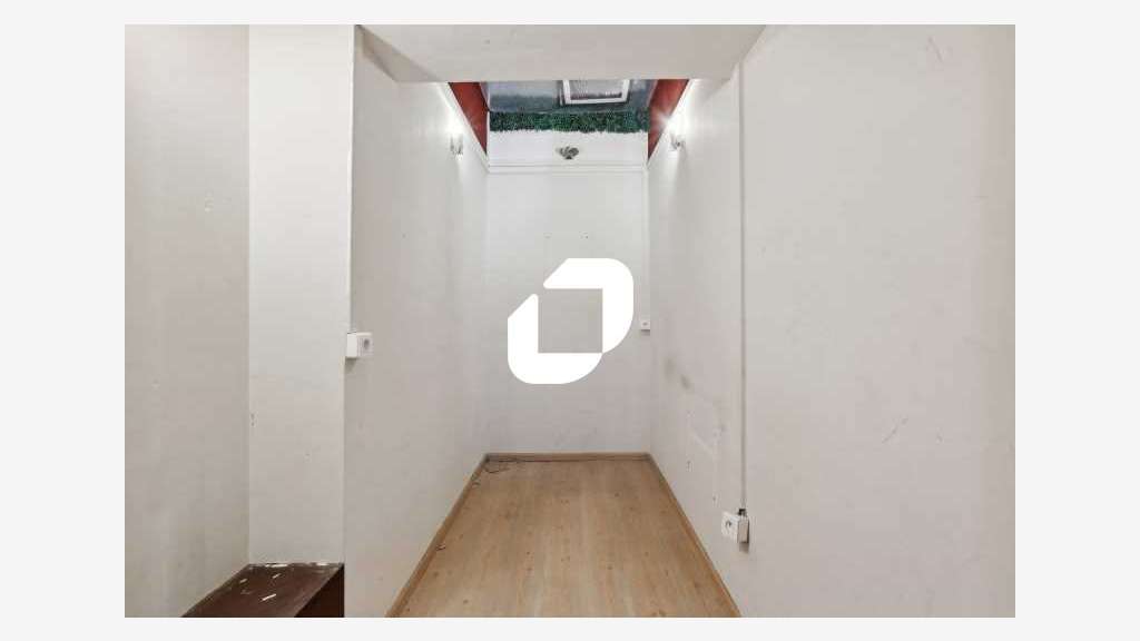 Vente Local commercial 391m² Paris