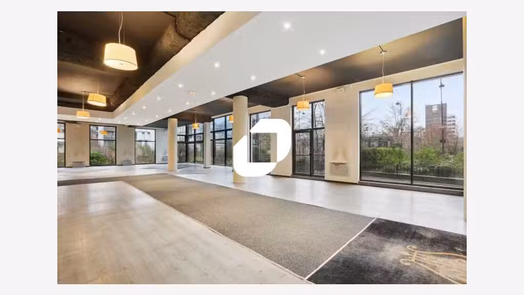 Vente Local commercial 391m² Paris