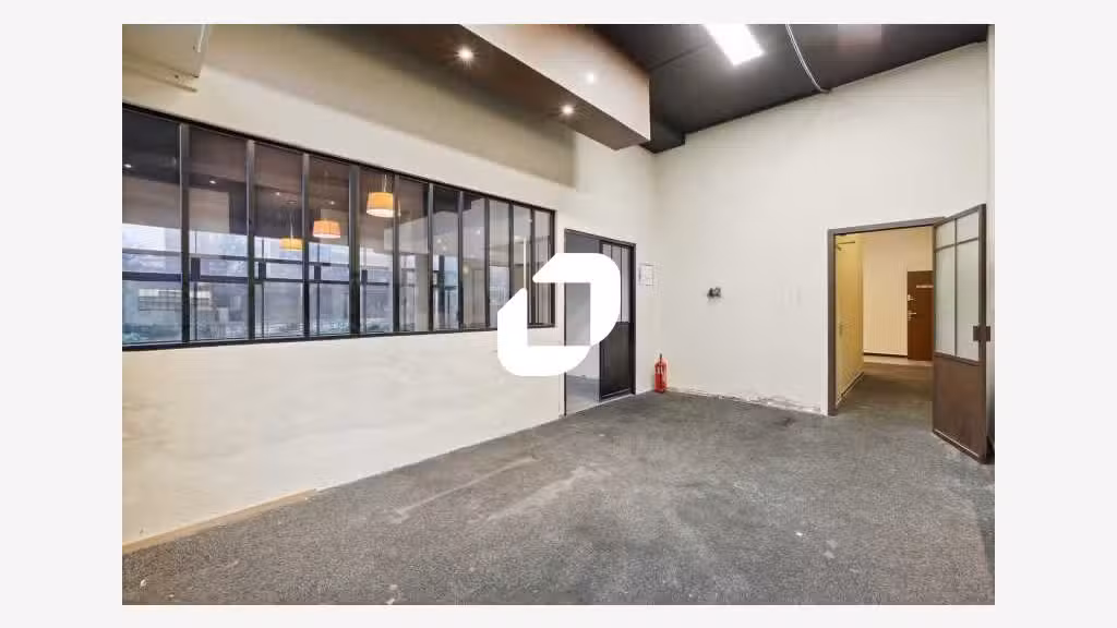 Vente Local commercial 391m² Paris