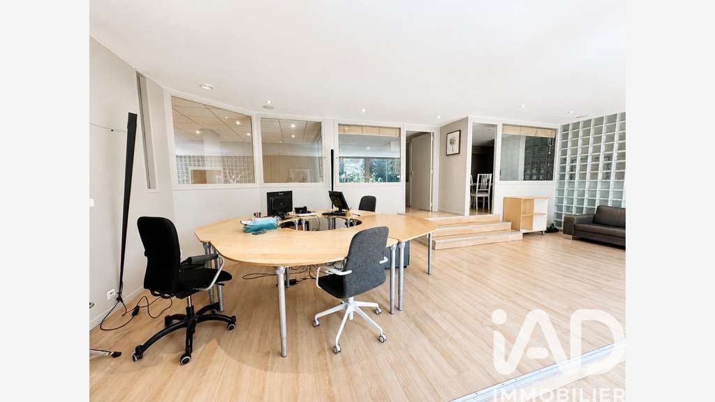 Vente bureaux modulables 154m² à Paris Morillons