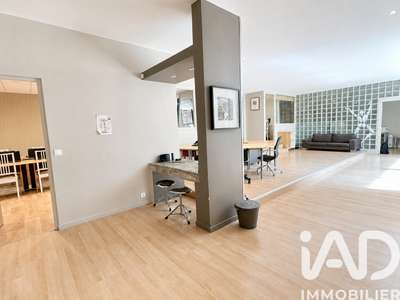 Vente Bureaux à Paris 15e