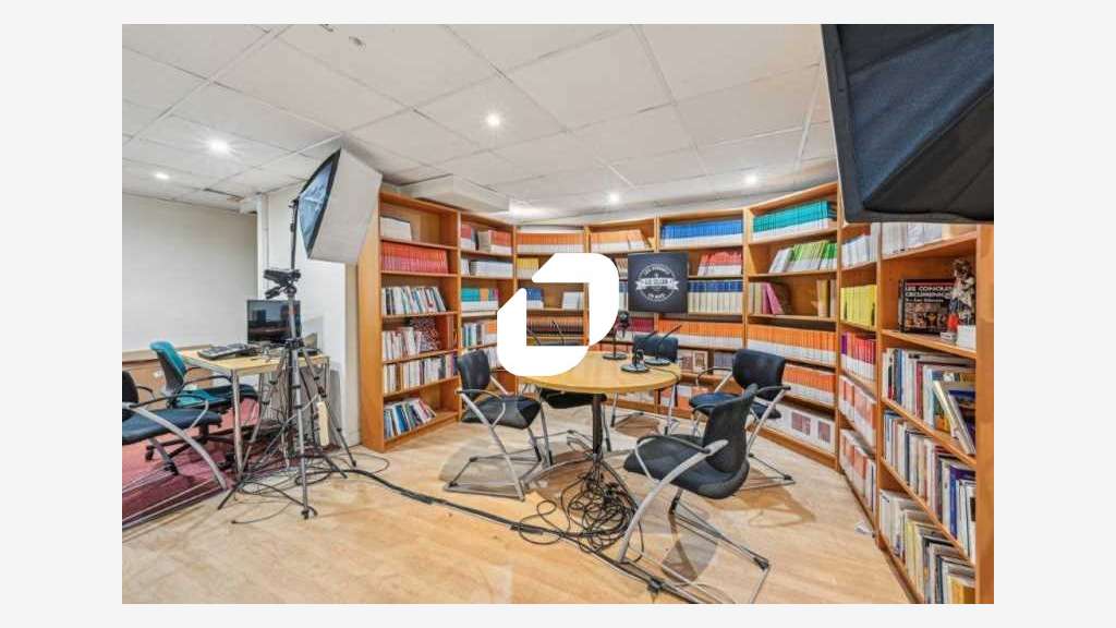 Vente Local commercial 334m² Paris