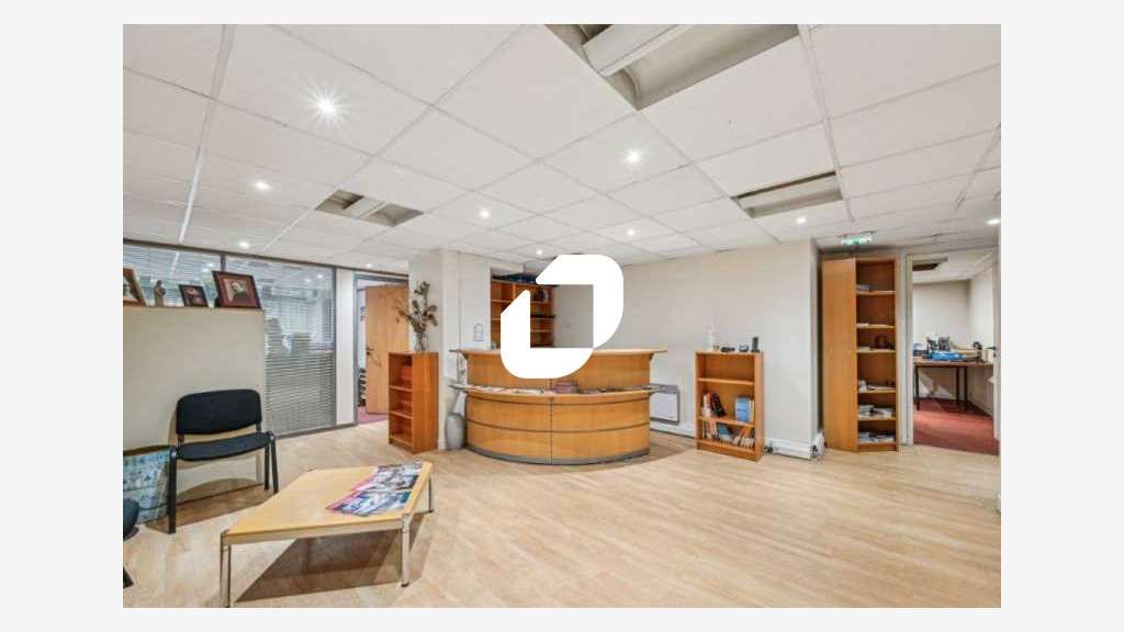 Vente Local commercial 334m² Paris