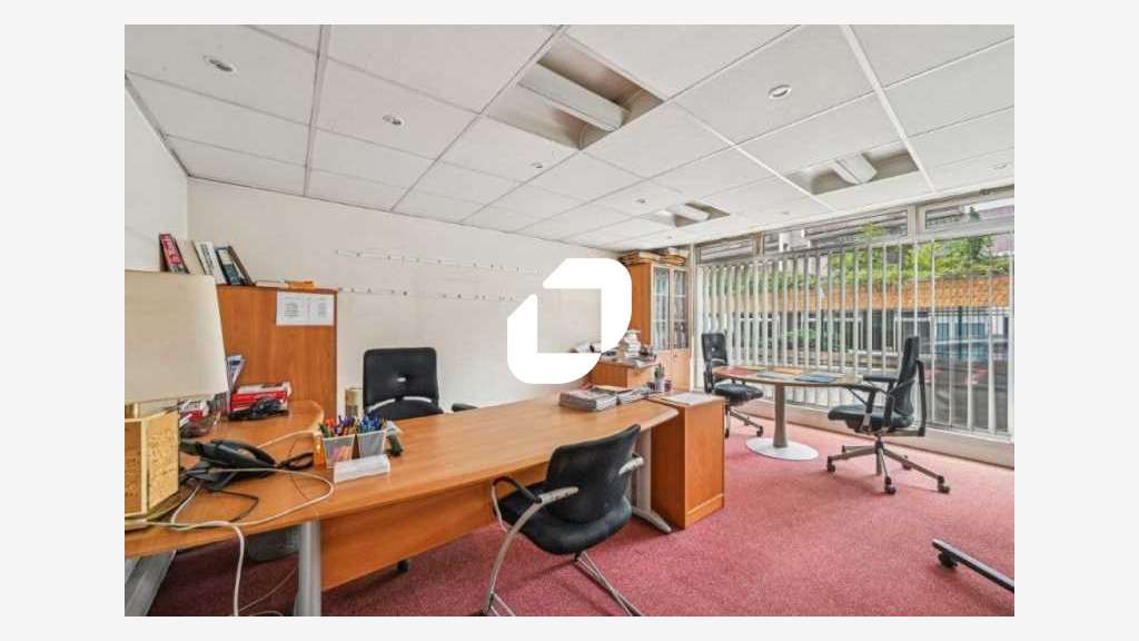 Vente Local commercial 334m² Paris