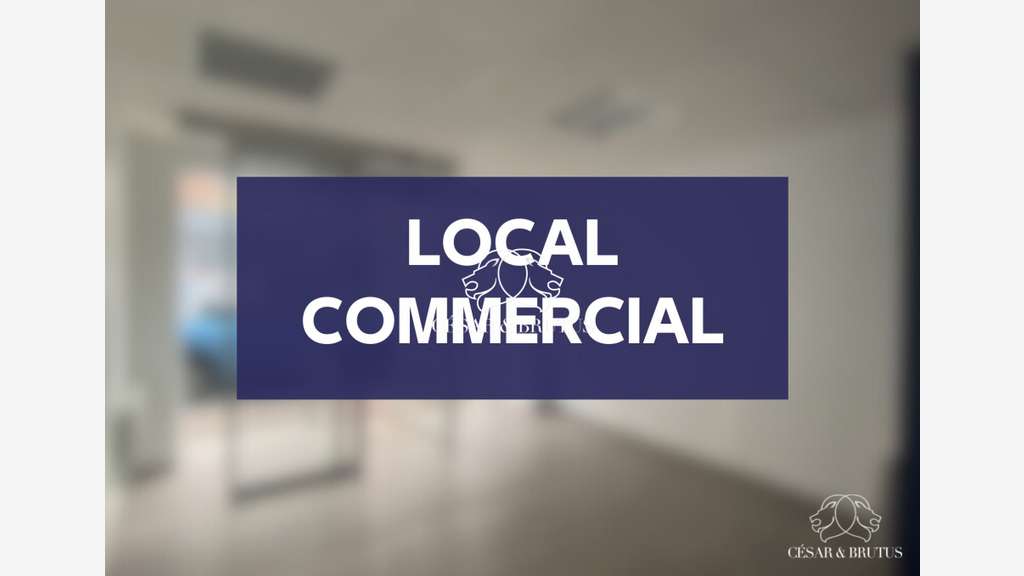A vendre local commercial avec studio à Paris 16e
