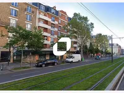 Vente Local commercial 81m² Paris