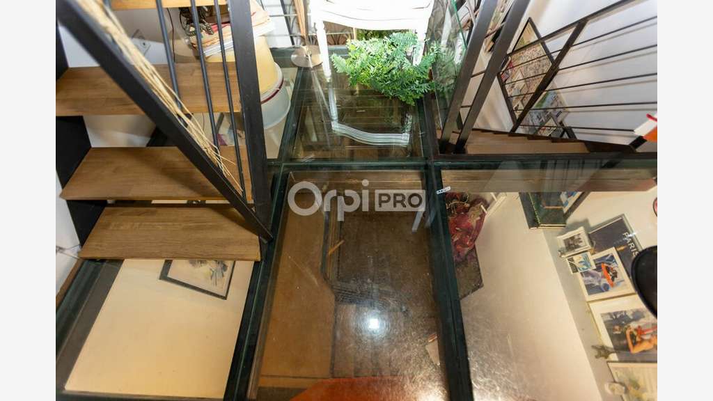 Murs 61m² à vendre à Paris Saint Germain des prés