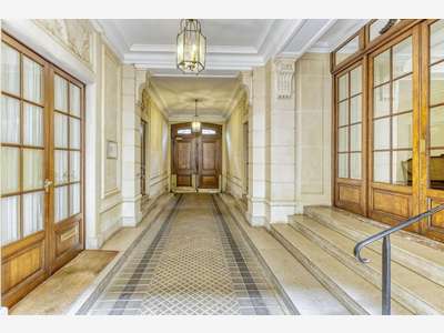 Location bureaux 267m² Paris 75016 Haussmannien