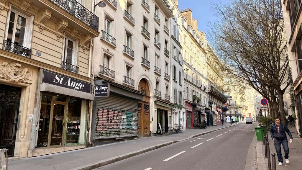 AV local commercial 40m² Paris 09 quartier animé