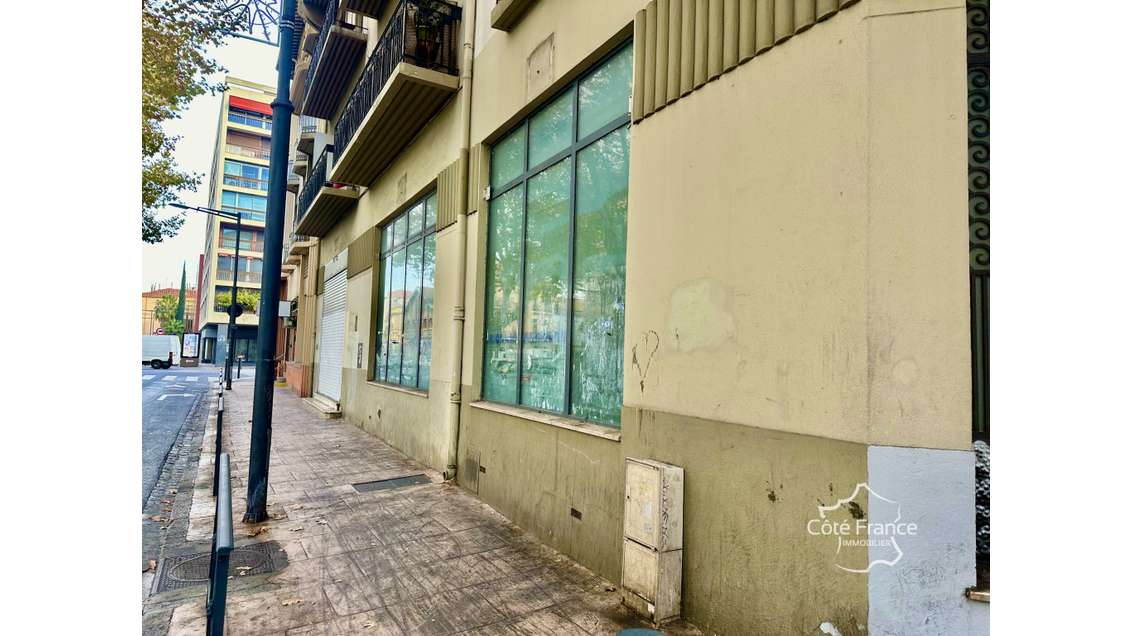 Cède murs commerciaux 348m² Saint-Martin Perpignan