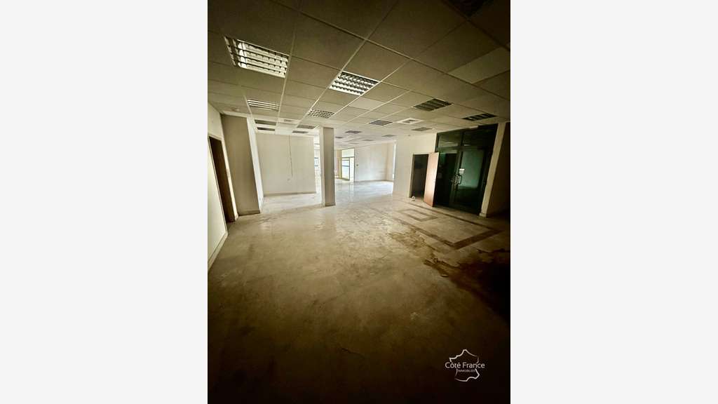 Cède murs commerciaux 348m² Saint-Martin Perpignan
