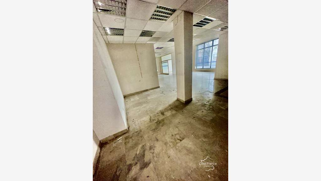 Cède murs commerciaux 348m² Saint-Martin Perpignan