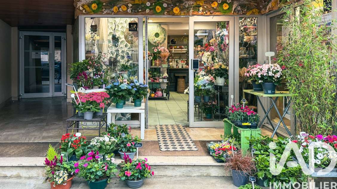 Vente local commercial 35m² à Perros-Guirec centre