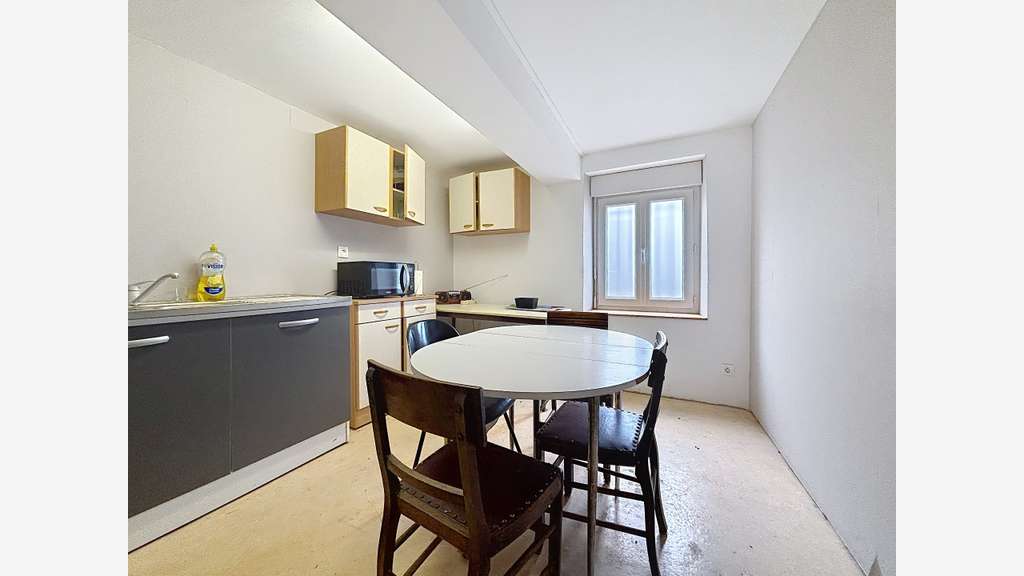 Vente local professionnel 150m² à Petit-Couronne