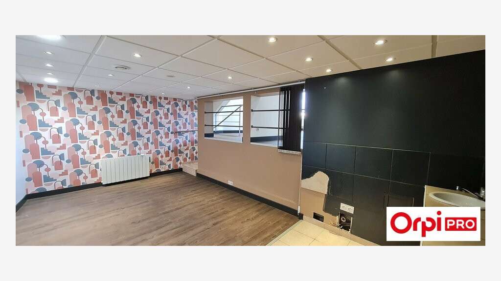 Vente local commercial 57m² à St Laurent de la Mer