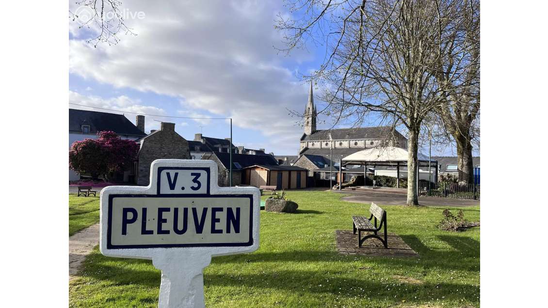 AV local d’activité 108m² emplacement N°1 Pleuven