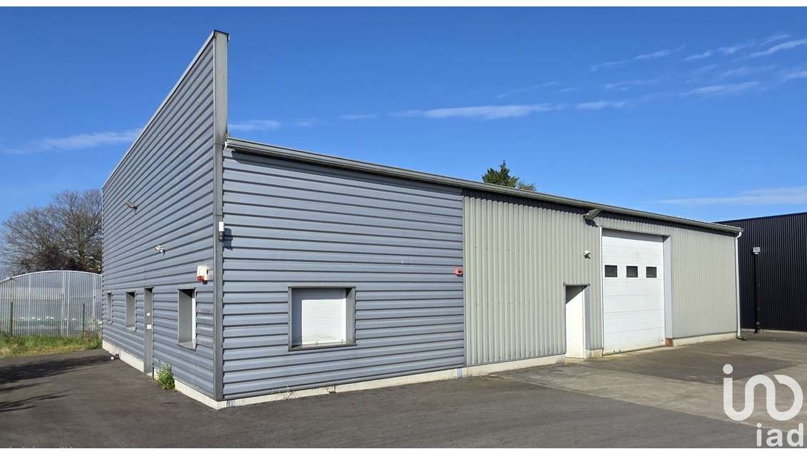 Murs commerciaux à Plussulien