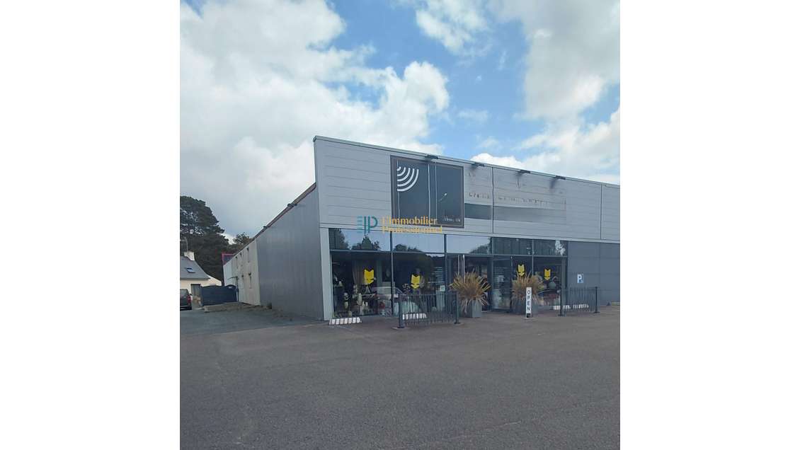 Vente local commercial 620m² à Pont-l'Abbé
