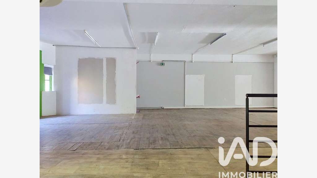 Vente immeuble de 600m² à Pont-Saint-Esprit