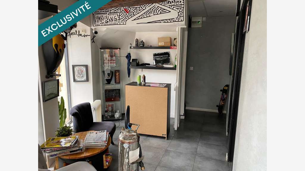 A vendre murs de boutique empl N°1 à Pontoise