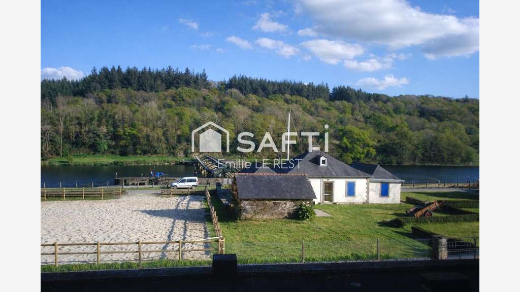 Vente local commercial 600m² au bord de l’Aulne