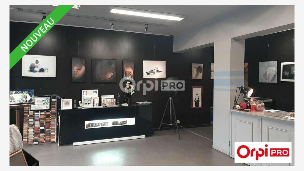 Local 151m² à vendre à Portes-lès-Valence centre