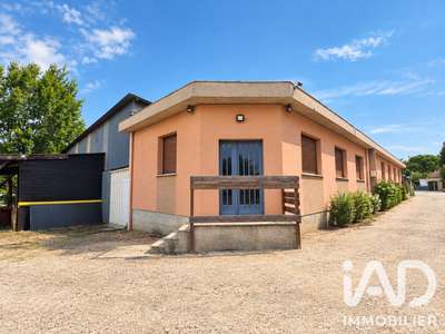 AV bureaux et stockage de 70m² à Preignac