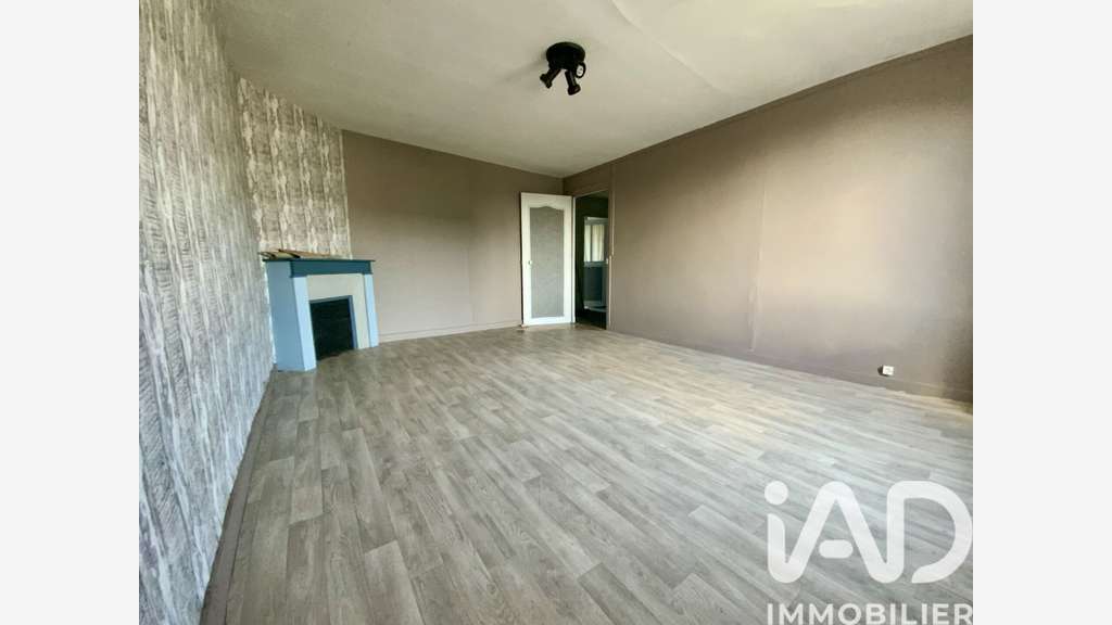 Vente immeuble restaurant de 227m² à Pussay