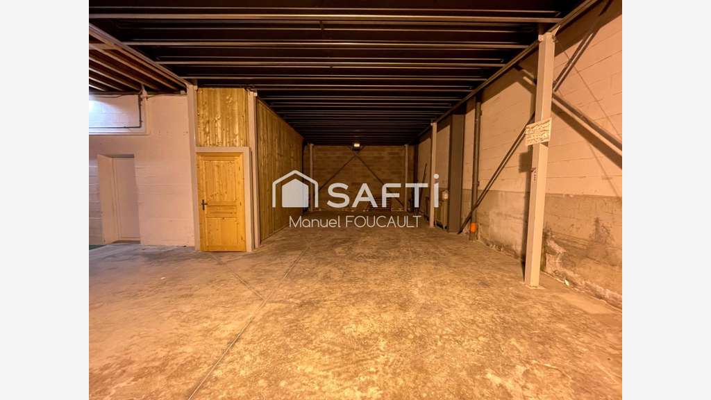 local professionnel 6 pièces de 320m² à Quetigny