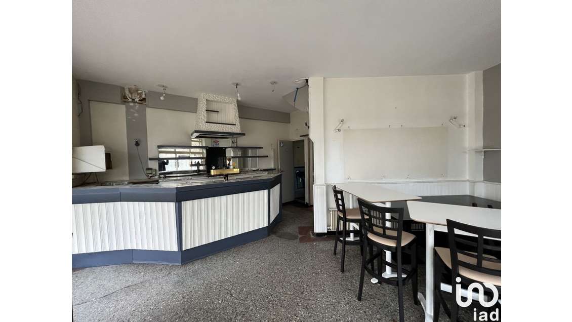 Vente murs commerciaux à Reims Place Luton