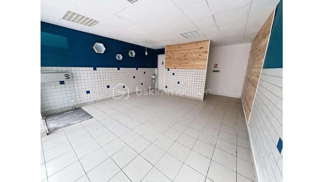 AV local commercial 30m² Reims Bas rue Jean Jaurès