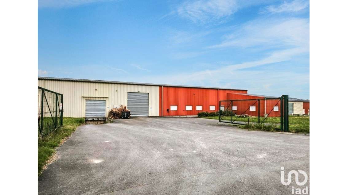 Local commercial à Rethel