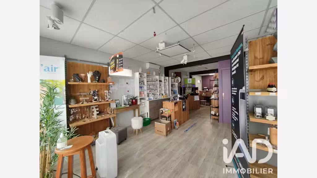 Local commercial à Retiers