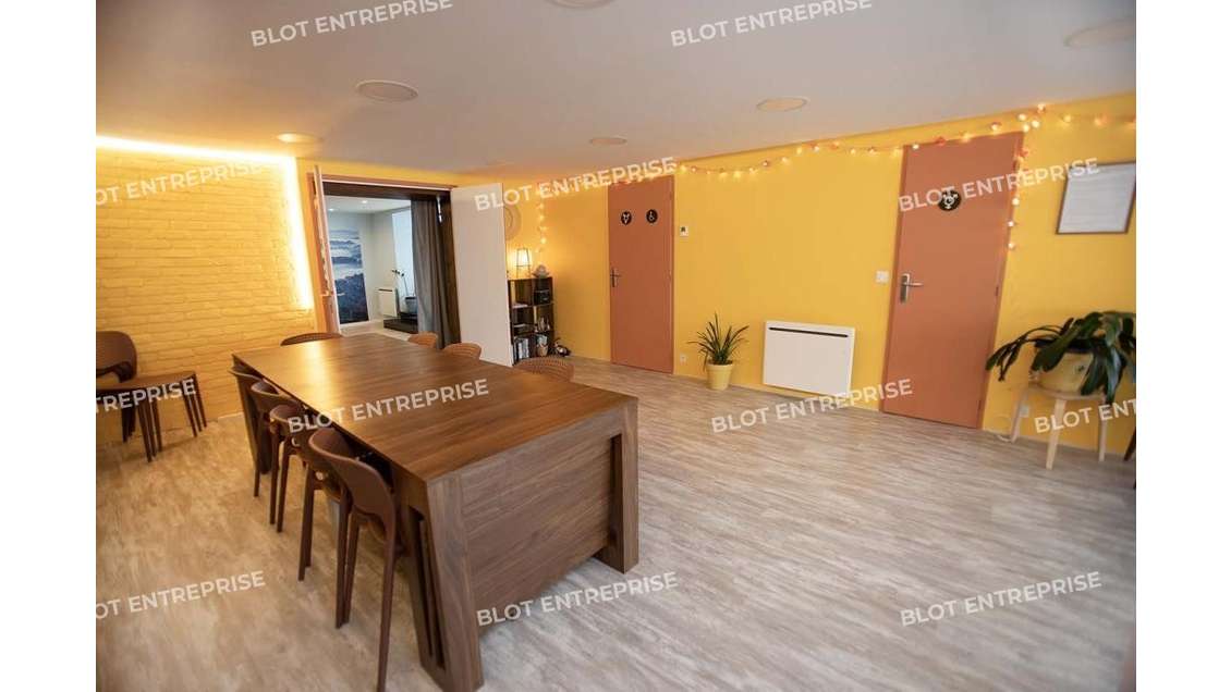 A vendre locaux commerciaux de 88m² à Rezé