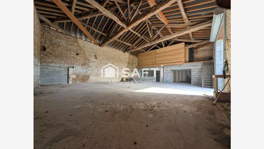 Vente grange de 228m² avec toiture neuve Rivières
