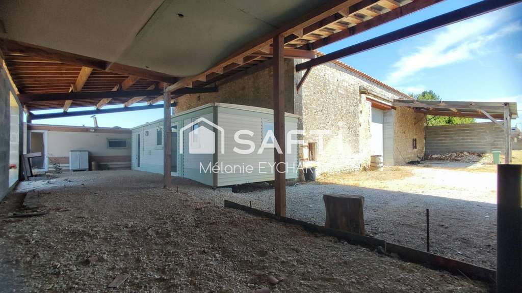 Vente grange de 228m² avec toiture neuve Rivières
